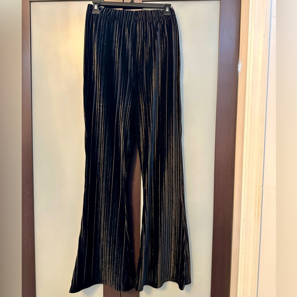 Black Velvet Flare Pants Size M